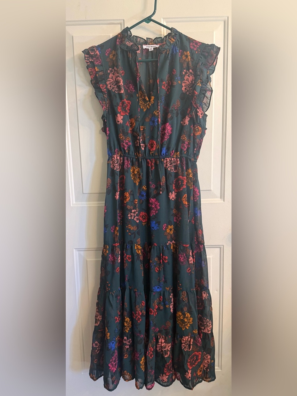 STEVE MADDEN APPAREL
Natalya Tiered Midi Dress